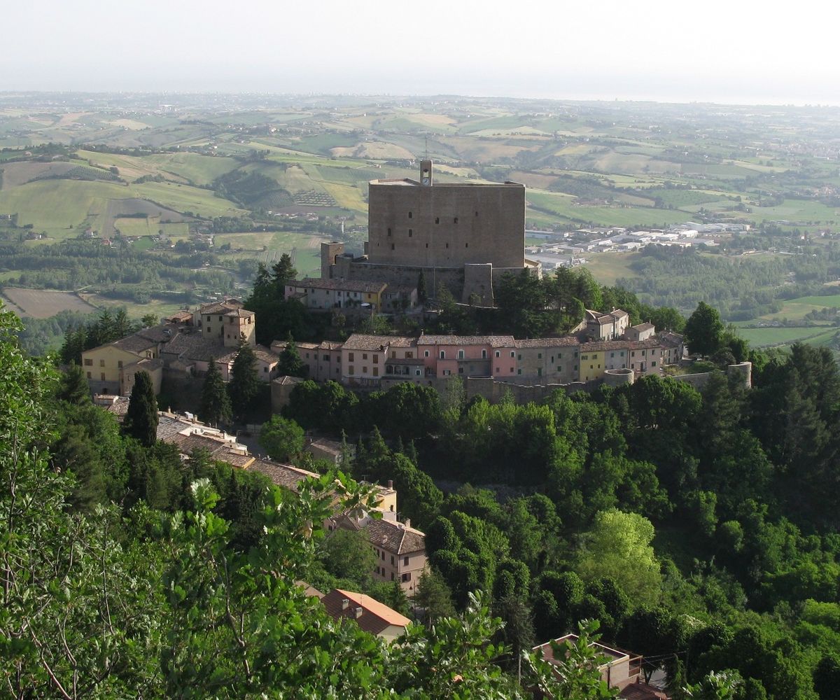 MONTEFIORE - DISCIPLINA DELLA SOSTA E DELLA CIRCOLAZIONE IN ALCUNE VIE E PIAZZE DEL CENTRO STORICO PER ALLESTIMENTO E MANIFESTAZIONE “PRESEPE VIVENTE” EDIZIONE ANNO 2022